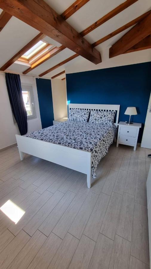 Casa Elsa Διαμέρισμα Torri Del Benaco Εξωτερικό φωτογραφία